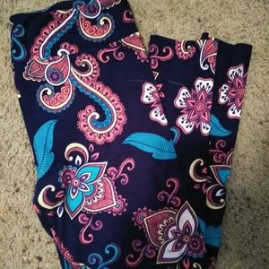 Like new beautiful LuLaroe leggings.